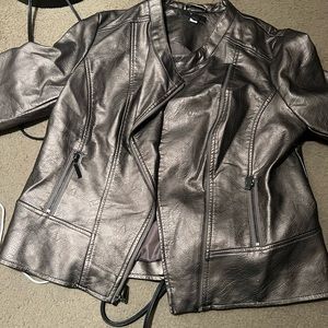 Women’s jacket